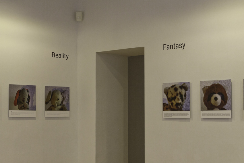 Nei Liicht Teddy installation